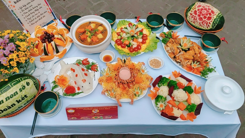 C:\Users\Techsi.vn\Desktop\tổ nuôi\z3874548995824_19908834d5b074ce1ff26fcb16e3dbdd.jpg