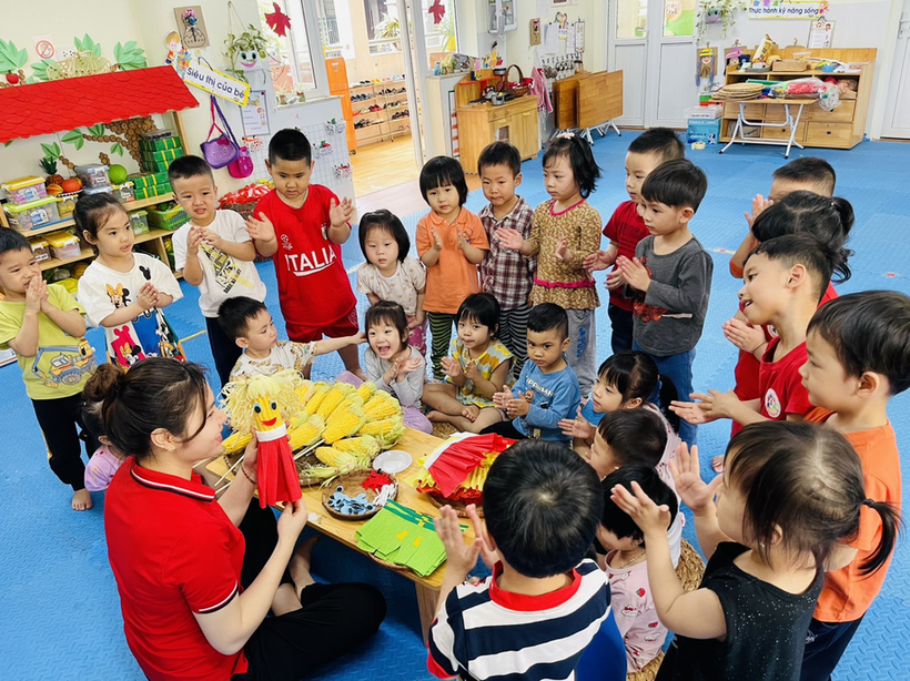 C:\Users\Admin\OneDrive\Desktop\Ảnh viết bài\z4208963179171_04e16c55219b66cea02fbd494356f849.jpg