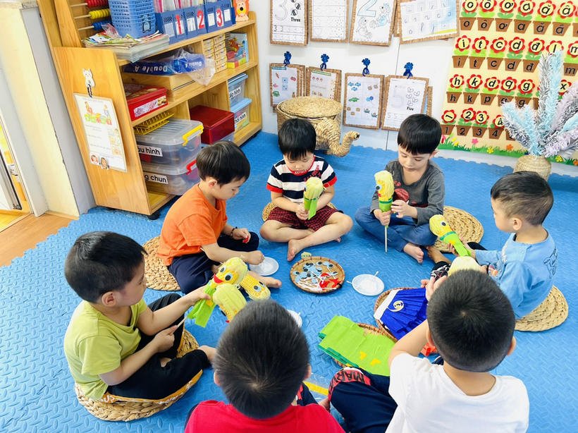 C:\Users\Admin\OneDrive\Desktop\Ảnh viết bài\z4208963224783_2d28828bfc171b6c13b05aec9d3eda57.jpg