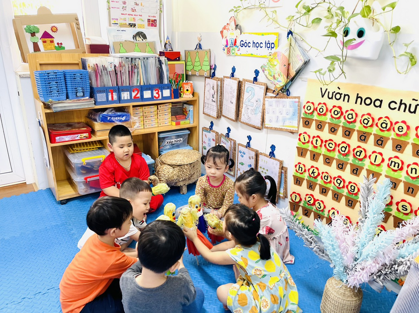 C:\Users\Admin\OneDrive\Desktop\Ảnh viết bài\z4208963246489_ef60c556d0f14e8fbfe6abd215684e0b.jpg