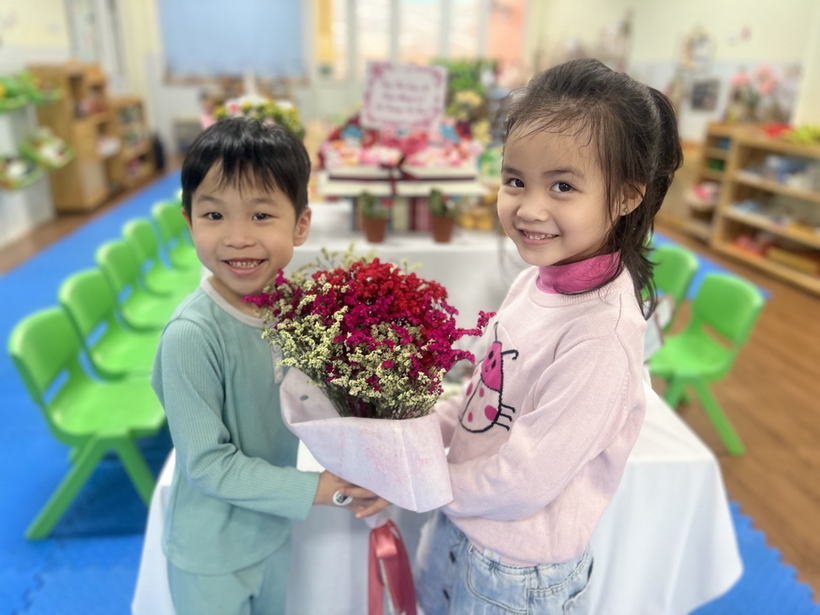 D:\Desktop\Ảnh viết bài\z4165369753678_e94da18b5be26d9d7a82e7edf3943349.jpg