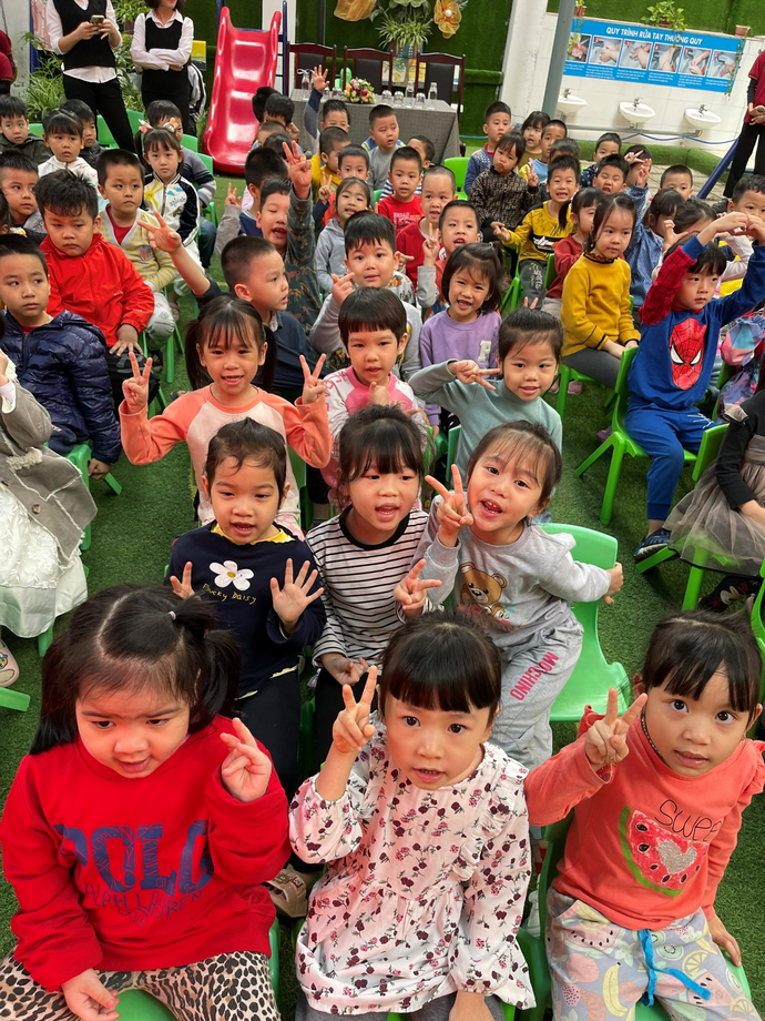 D:\data 10122020\Desktop\ANH MNS6\z4253313460061_3178383da55cbf63bed76f91cf91f2d7.jpg