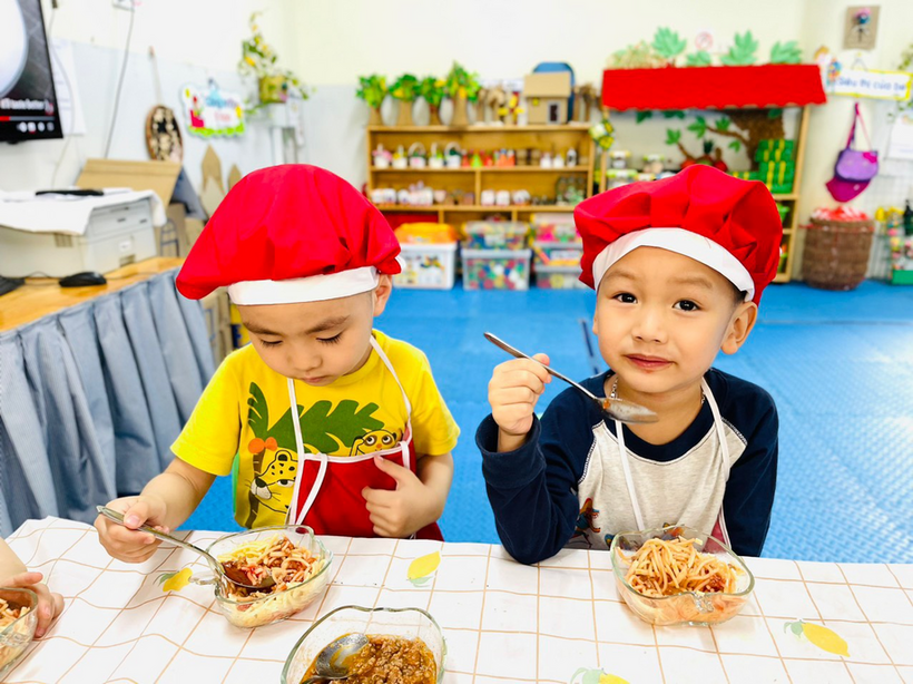 D:\data 10122020\Desktop\Ảnh C3\z4243980784347_2125665f34c0fbeb7d34ed72b72347e0.jpg