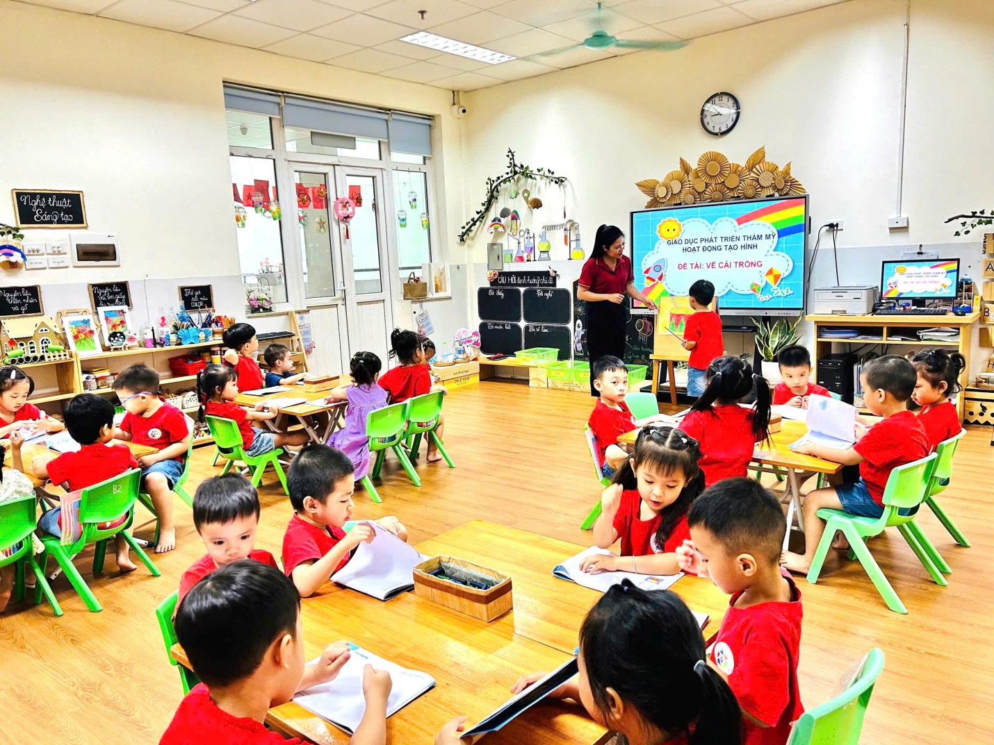 D:\3. NĂM HỌC 2025- 2026\VĂN BẢN\BÀI ĐĂNG WEB\Ảnh các tháng\Tháng 10\hưởng ứng tuần lễ học tập\20106876335811861573.jpg