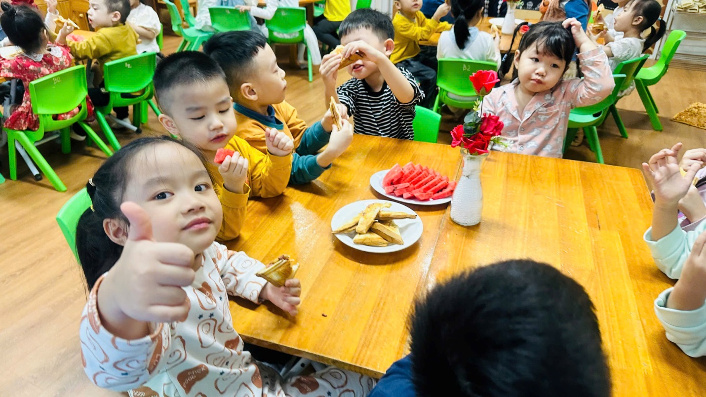 D:\3. NĂM HỌC 2025- 2026\VĂN BẢN\BÀI ĐĂNG WEB\Ảnh các tháng\Tháng 11\bánh mì sandwich nướng\8f838c1faa8926d77f98.jpg