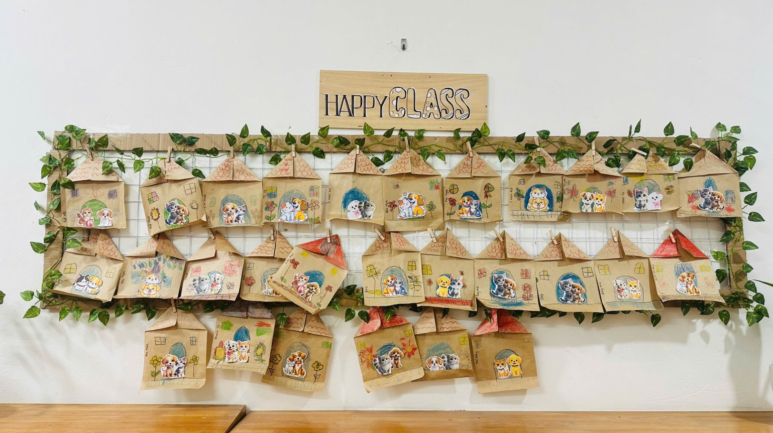 D:\3. NĂM HỌC 2025- 2026\VĂN BẢN\BÀI ĐĂNG WEB\Ảnh các tháng\Thang 12\Dự án mèo và cún\308678027706497121716.jpg