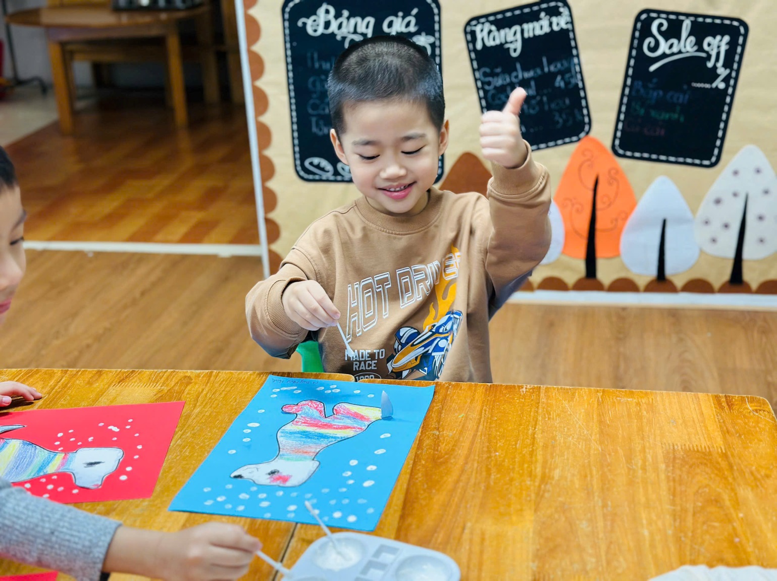 D:\3. NĂM HỌC 2025- 2026\VĂN BẢN\BÀI ĐĂNG WEB\Ảnh các tháng\Thang 12\Dự án mèo và cún\324646376062731271217.jpg