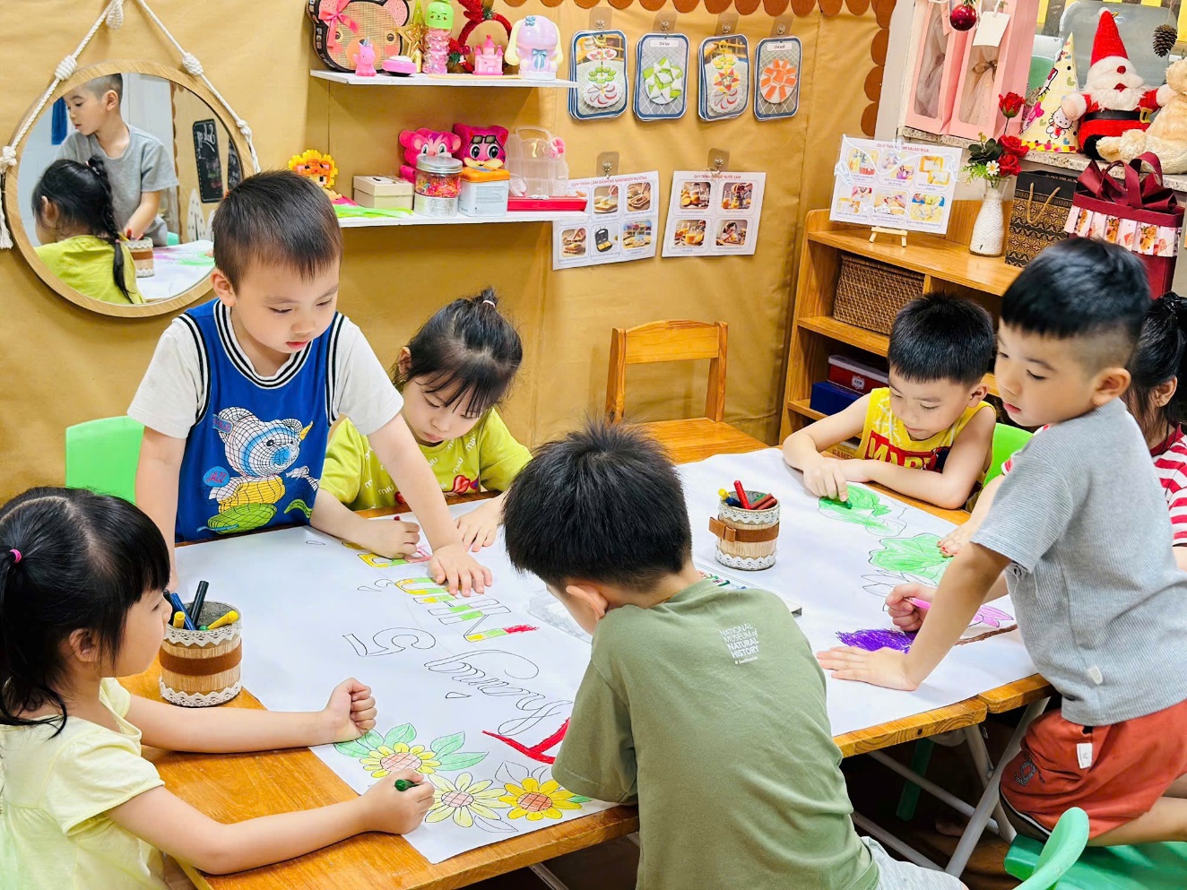 D:\1. NĂM HỌC 2024-2025\Bai dang web\Làm bích báo Bác Hồ\z6608934161704_aa80c1d68e5b9d85cdad3f3180083107.jpg