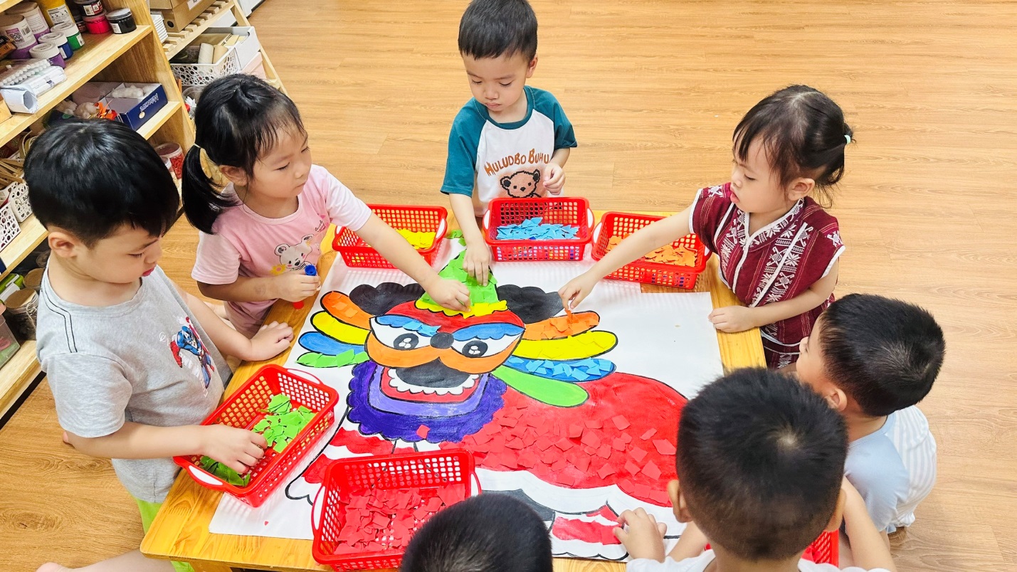 D:\3. NĂM HỌC 2025- 2026\VĂN BẢN\BÀI ĐĂNG WEB\Ảnh các tháng\Tháng 9\Làm lân sư tử\Con Zai Yêu 🥰 [17-09-2025 13_02]\0f3918b7c6fd4ca315ec12.jpg