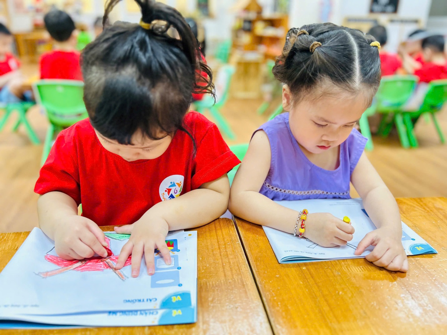 D:\3. NĂM HỌC 2025- 2026\VĂN BẢN\BÀI ĐĂNG WEB\Ảnh các tháng\Tháng 9\Tháng 9. Vẽ cái trống\724a0a62226ea830f17f20.jpg