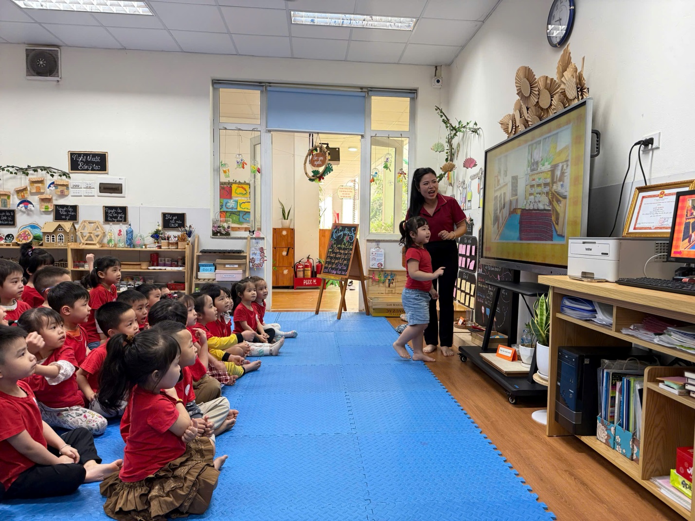 D:\3. NĂM HỌC 2025- 2026\VĂN BẢN\BÀI ĐĂNG WEB\Ảnh các tháng\Tháng 3\kiến tập góc 2026\9768277606859949748.jpg