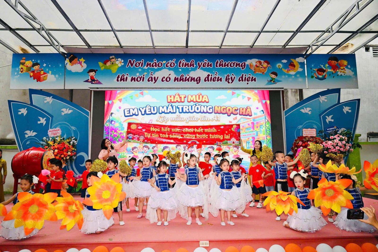 https://mnsaomai.ngocha.edu.vn/UploadFinder/images/1788596230152_7536748857319150882_7536748857319150882_d91ce5c5876ef42e9b7d0777c4e6b0ec.jpg