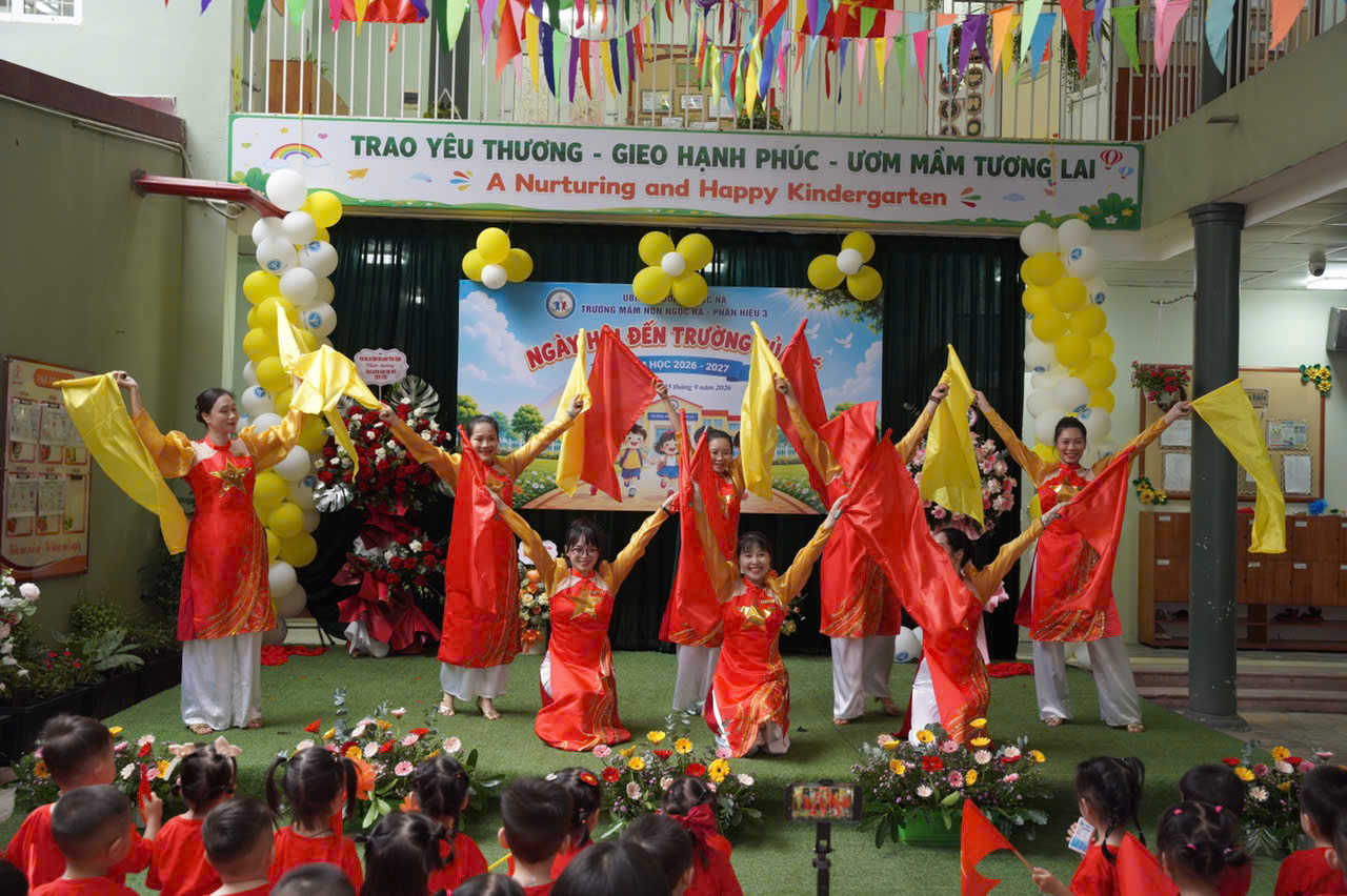 https://mnsaomai.ngocha.edu.vn/UploadFinder/images/1788596211080_7536748857319150882_7536748857319150882_40a29815f9beee8aad330a8dc878afcb.jpg